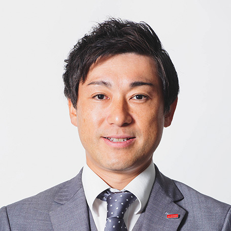 中西　孝至