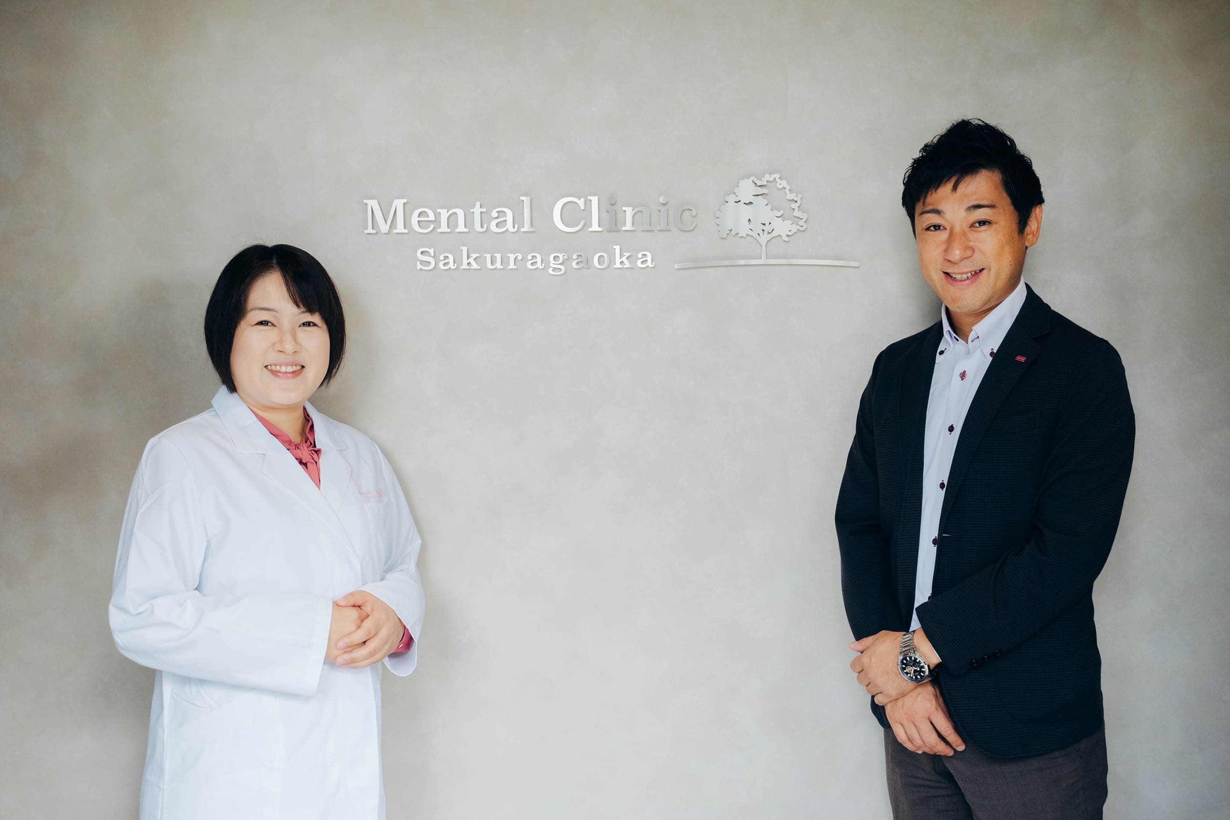 こころのクリニック桜が丘 戸部有希子院長とアットクリニック担当者